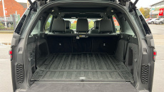 Land Rover Discovery 3.0 D300 R-Dynamic SE 5dr Auto Diesel Station Wagon